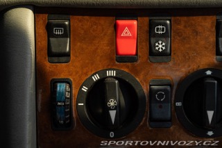 Mercedes-Benz E 500 SEC 1986
