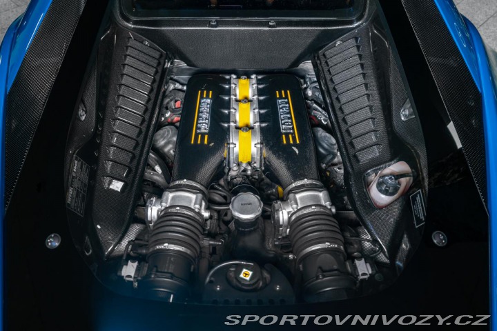 Ferrari 458 SPECIALE TAILORMADE/ZÁRUK 2015