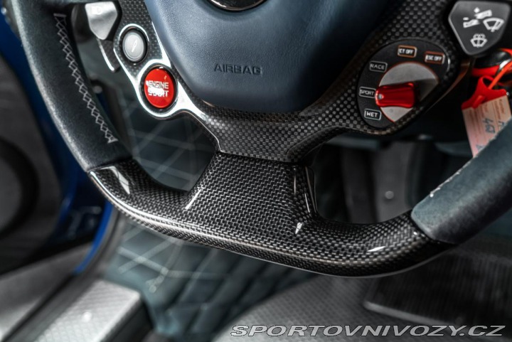 Ferrari 458 SPECIALE TAILORMADE/ZÁRUK 2015