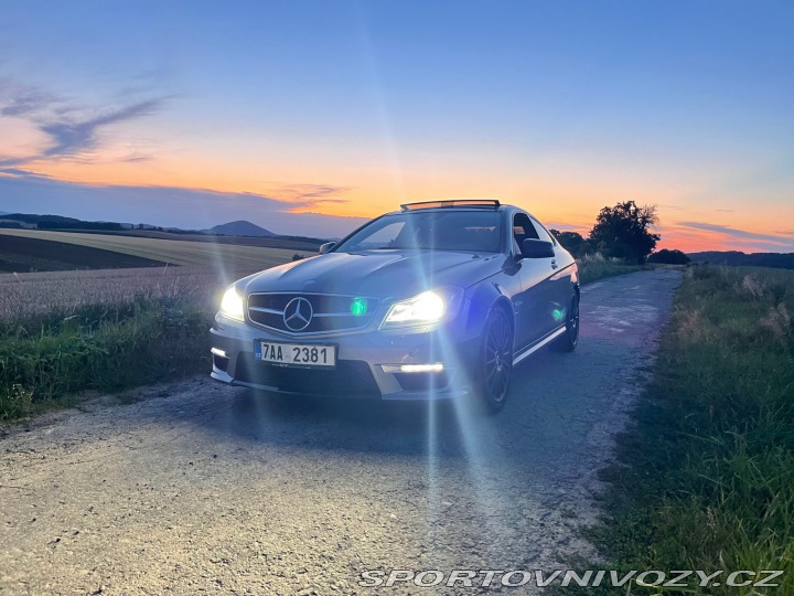 Mercedes-Benz C C63 AMG 1800
