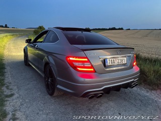 Mercedes-Benz C C63 AMG 1800
