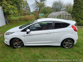 Ford Fiesta ST 2013