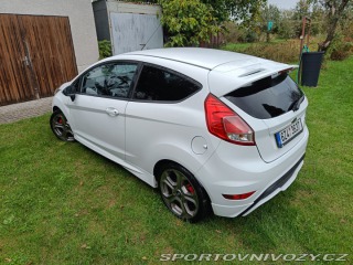 Ford Fiesta ST 2013