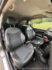 Mini Cooper S R53 2006