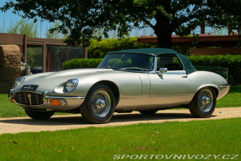 Jaguar E-Type V12 SPIDER