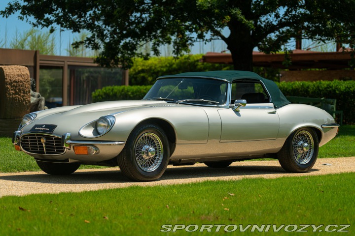 Jaguar E-Type V12 SPIDER 1974