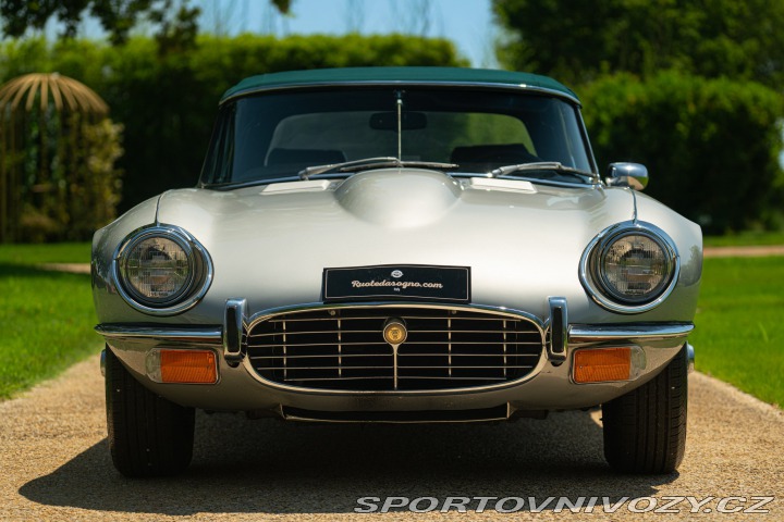 Jaguar E-Type V12 SPIDER 1974