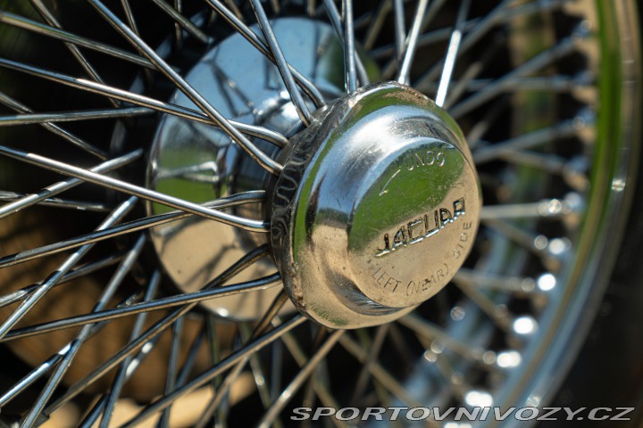 Jaguar E-Type V12 SPIDER 1974