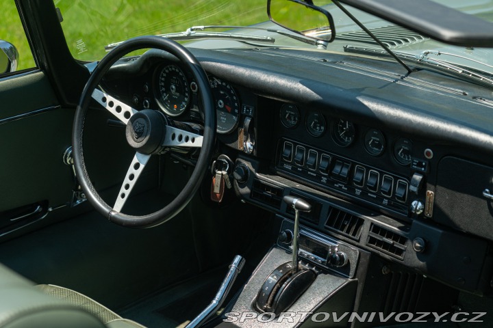 Jaguar E-Type V12 SPIDER 1974