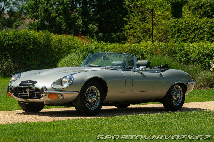 Jaguar E-Type V12 SPIDER 1974
