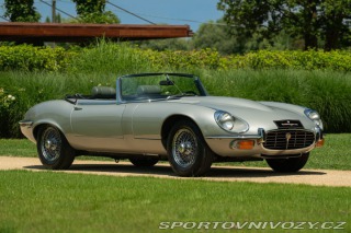 Jaguar E-Type V12 SPIDER 1974