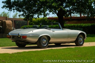 Jaguar E-Type V12 SPIDER 1974