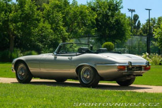 Jaguar E-Type V12 SPIDER 1974