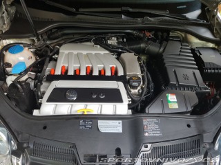 Volkswagen Golf R32 2006