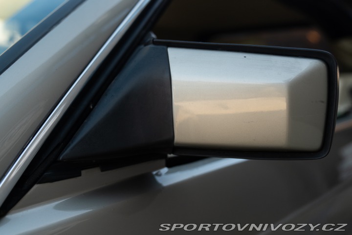 Mercedes-Benz E 190E Cabriolet AKH Caro 1989