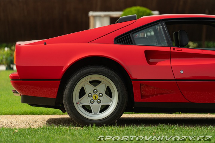 Ferrari 208 GTB TURBO 1987