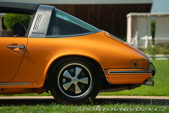 Porsche 911 T 2.2 TARGA 1971
