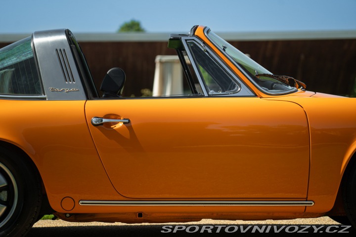 Porsche 911 T 2.2 TARGA 1971