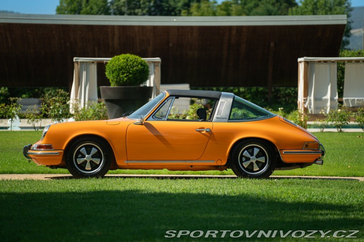 Porsche 911 T 2.2 TARGA 1971