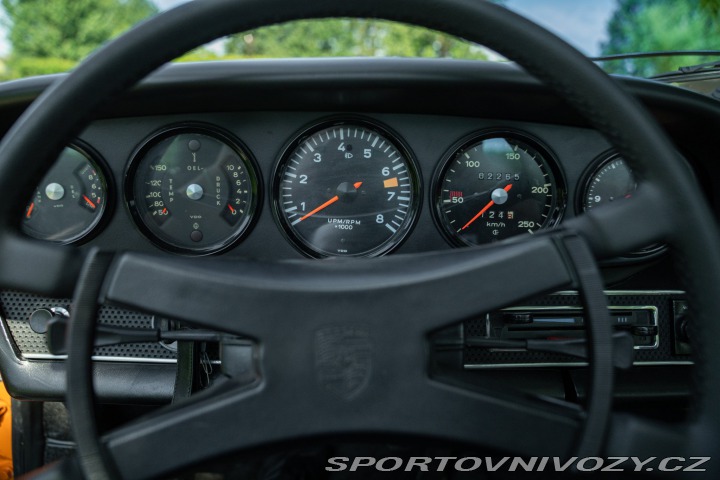 Porsche 911 T 2.2 TARGA 1971
