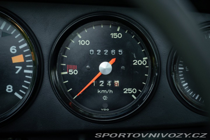 Porsche 911 T 2.2 TARGA 1971