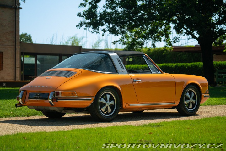 Porsche 911 T 2.2 TARGA 1971