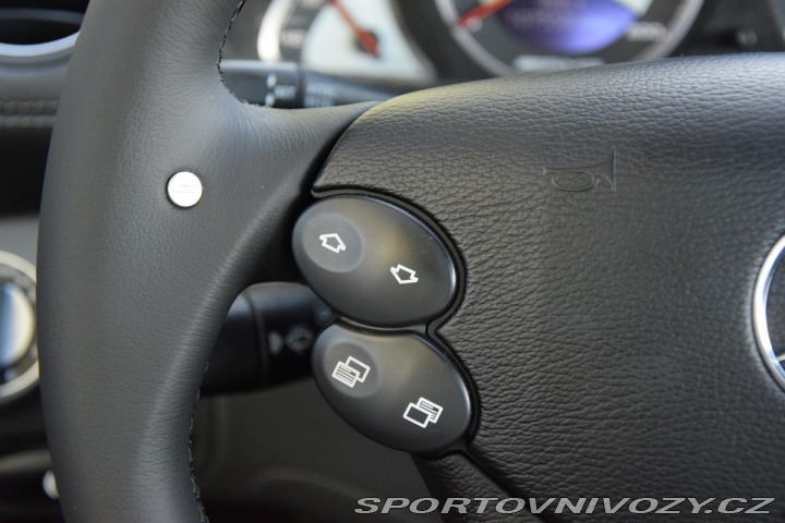 Mercedes-Benz SL 55 AMG REZERVACE 2003