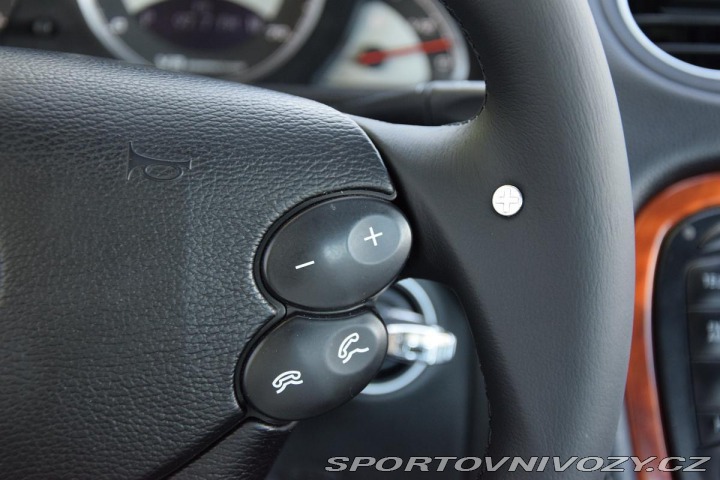 Mercedes-Benz SL 55 AMG REZERVACE 2003