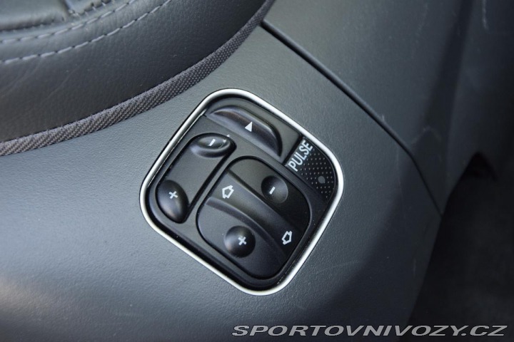 Mercedes-Benz SL 55 AMG REZERVACE 2003