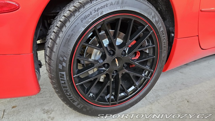 Chevrolet Corvette 5.7 V8, perfektní stav 1997