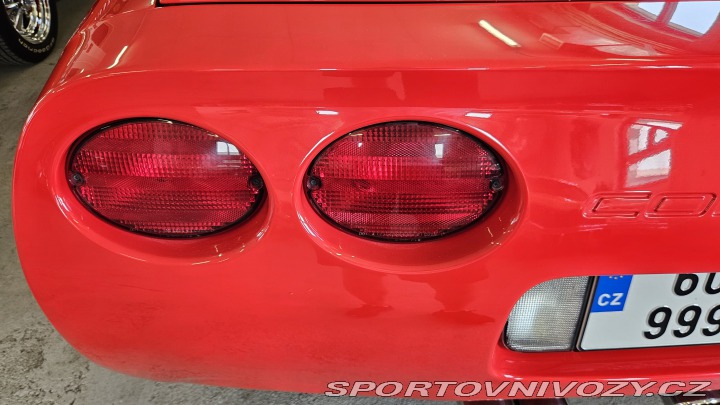 Chevrolet Corvette 5.7 V8, perfektní stav 1997
