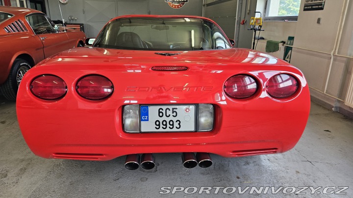 Chevrolet Corvette 5.7 V8, perfektní stav 1997