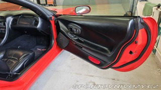 Chevrolet Corvette 5.7 V8, perfektní stav 1997
