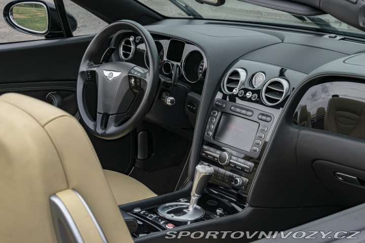 Bentley Continental GTC 2009