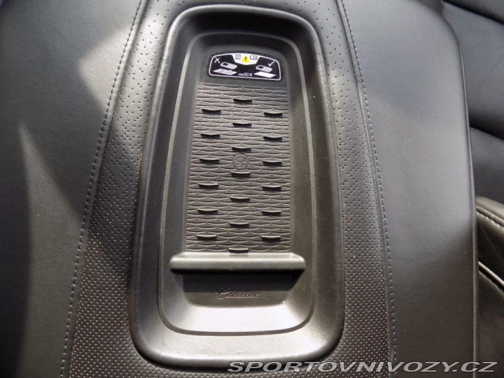 Ostatní značky Ostatní modely Cadillac Escalade 6.2/ESV/V8/AWD/Platinum/ 2017