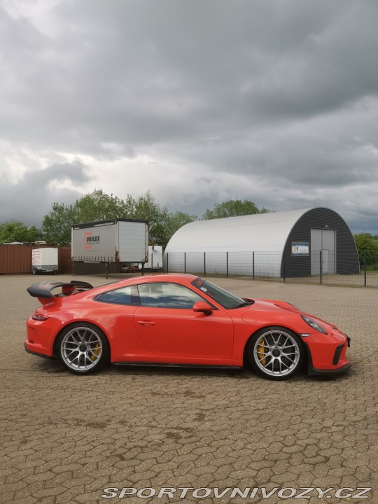 Porsche 911 991.2 GT3 MR 2017