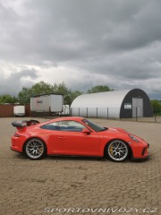 Porsche 911 991.2 GT3 MR 2017