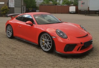 Porsche 911 991.2 GT3 MR 2017