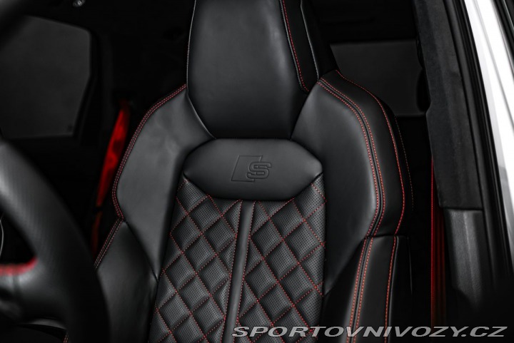 Audi SQ7 TFSI Competition, Nezávis 2023