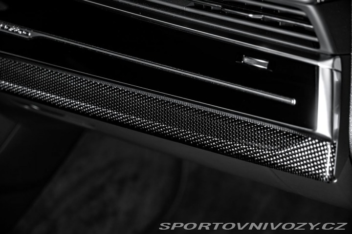 Audi SQ7 TFSI Competition, Nezávis 2023