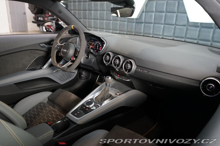 Audi TT RS Iconic Edition 014/100 2023