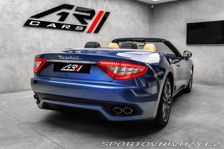 Maserati GranCabrio 4,7 V8, Automat 2015