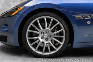 Maserati GranCabrio 4,7 V8, Automat 2015