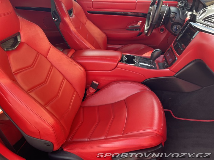 Maserati GranTurismo Sport 4.7 V8 ZF Automat 2014
