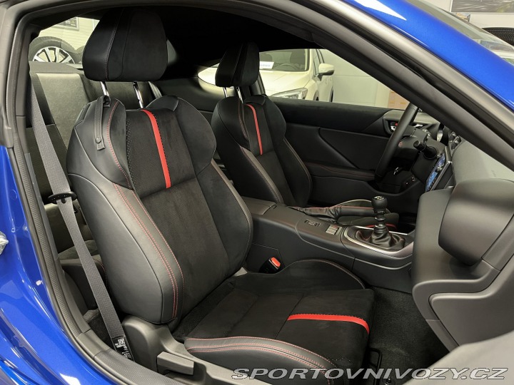 Subaru BRZ 2.4i Limited 6MT 2024