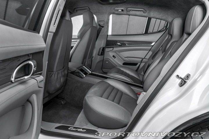 Porsche Panamera 4.8 Turbo GRAND GT TECHA 2011