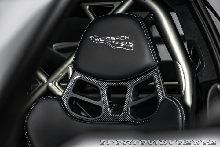 Porsche 911 GT2 RS, Weissach paket, l 2018