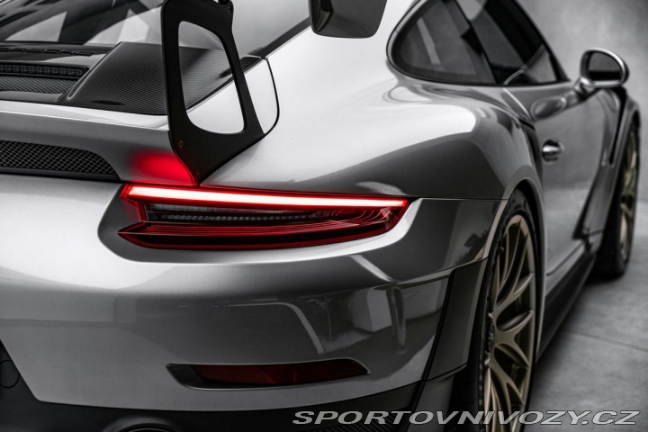 Porsche 911 GT2 RS, Weissach paket, l 2018