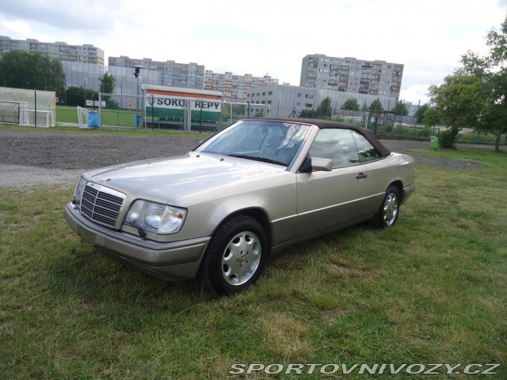Mercedes-Benz Ostatní modely 124 E 320 Cabrio, automat, kl 1995