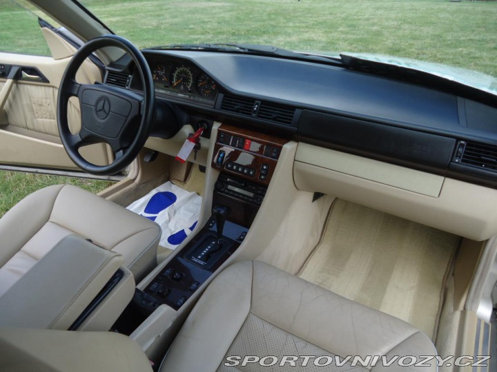 Mercedes-Benz Ostatní modely 124 E 320 Cabrio, automat, kl 1995